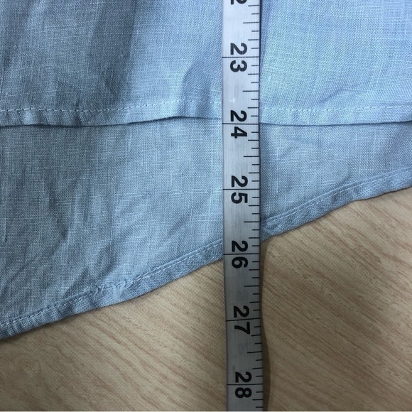 Sea Glass Lane Blue Linen Split Back Blouse Size M - Picture 5 of 6